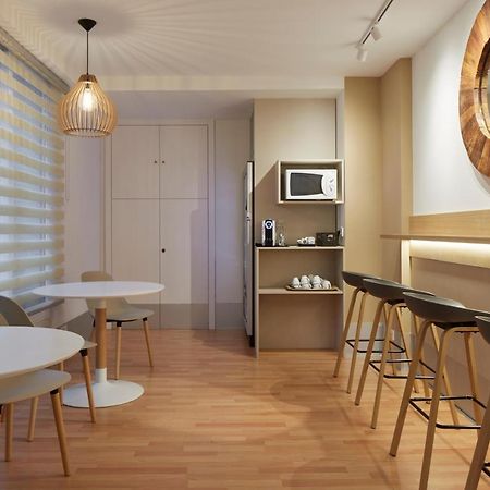 Hotel Berri Versalles Рентерия Экстерьер фото