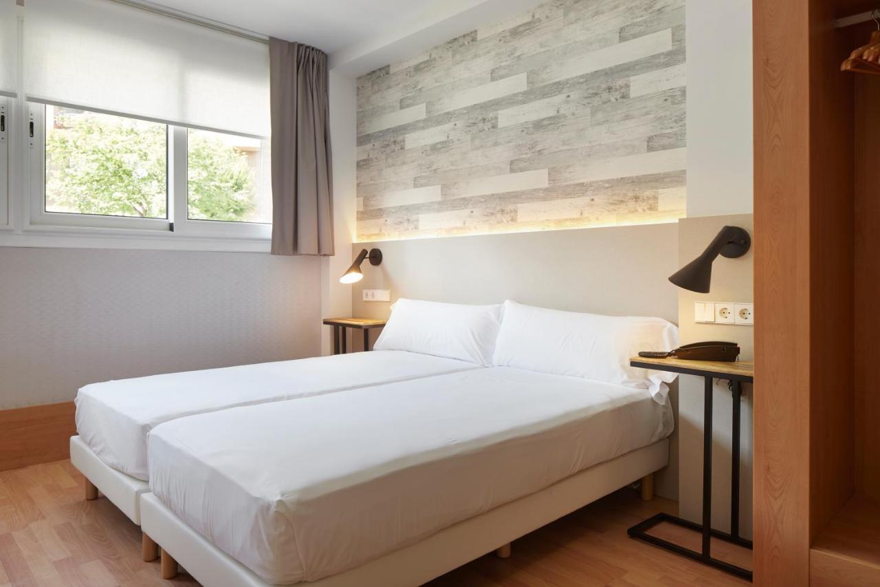 Hotel Berri Versalles Рентерия Экстерьер фото
