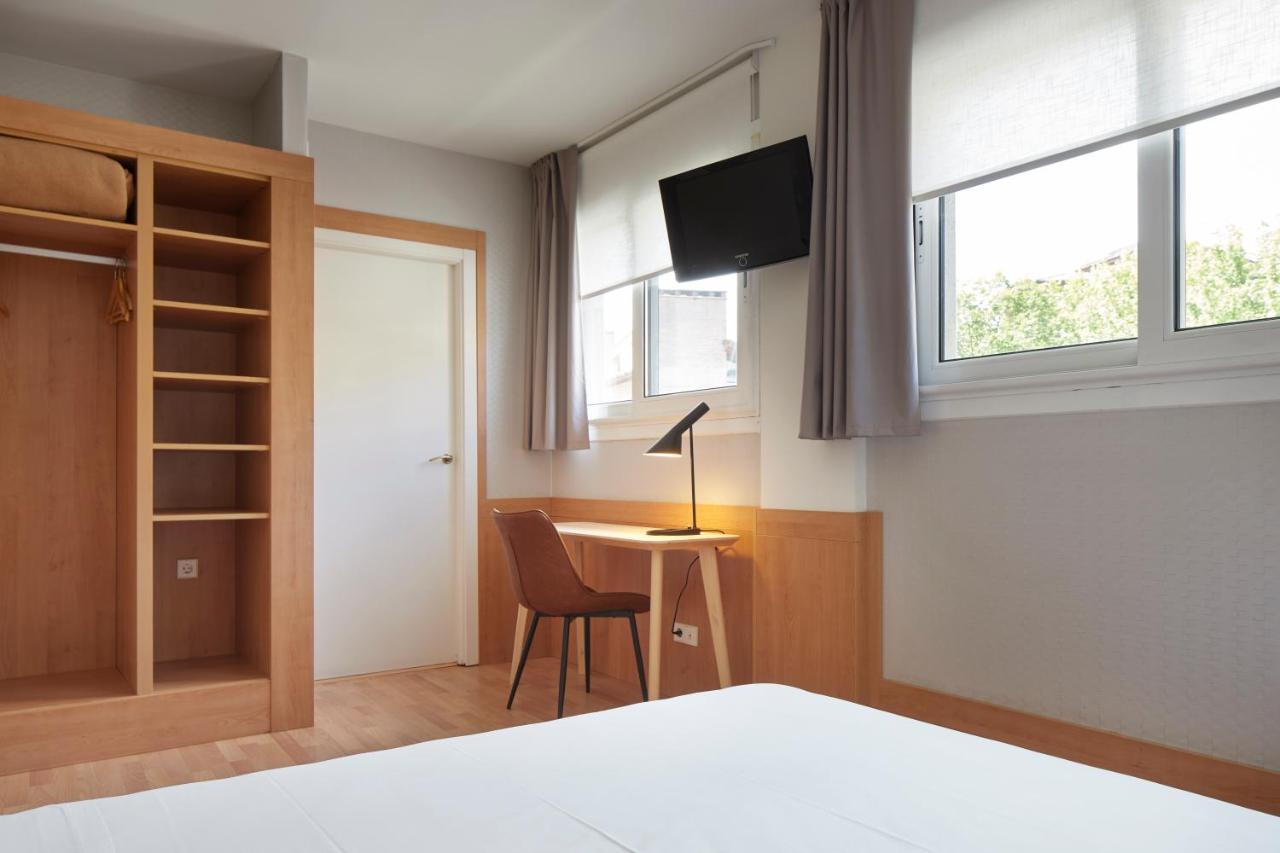 Hotel Berri Versalles Рентерия Экстерьер фото