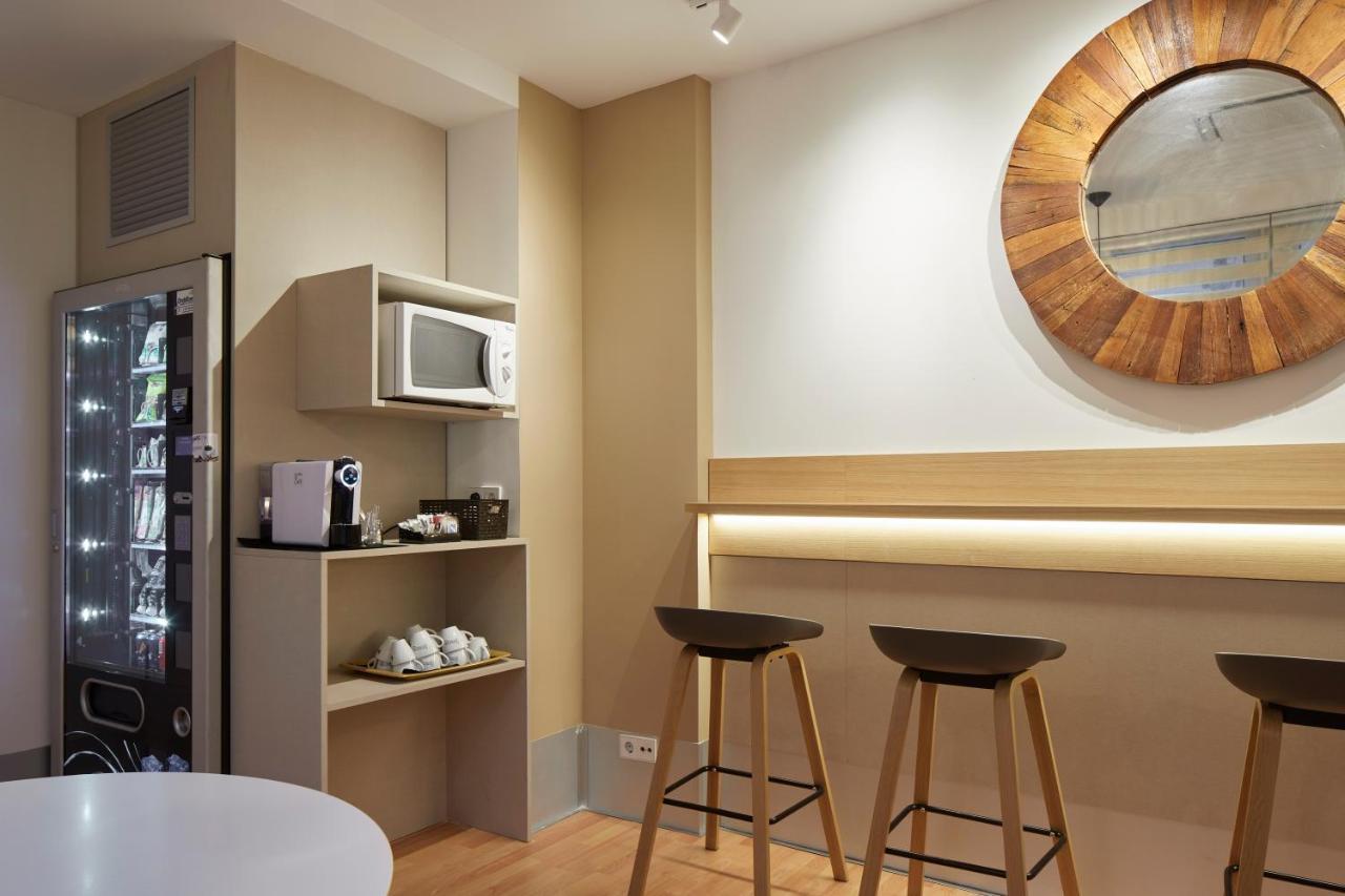 Hotel Berri Versalles Рентерия Экстерьер фото